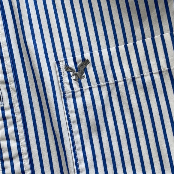 NWOT American Eagle pinstripe button down - Picture 2 of 5